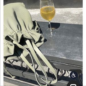 OAK + FORT pleated bucket bag